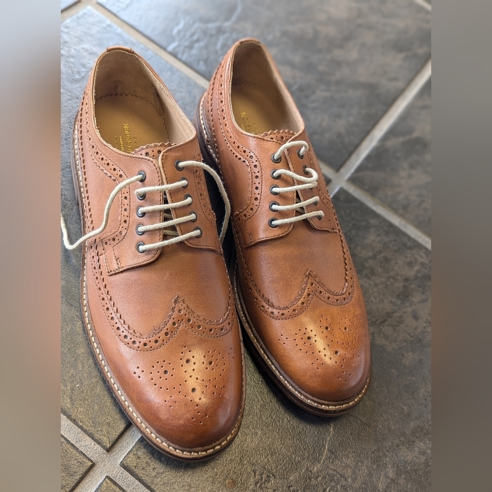 Oxford house of hounds shoes